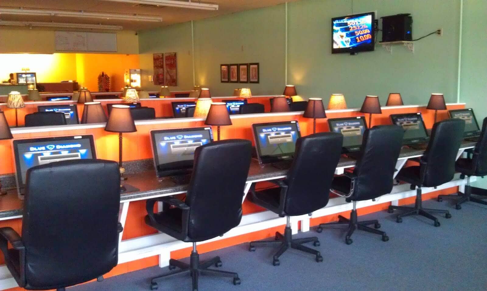 chams_city_digital_mall_internet_cafe